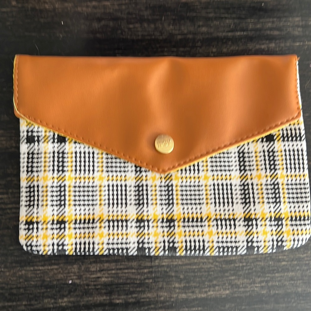 NEW IPSY Cosmetics Bag